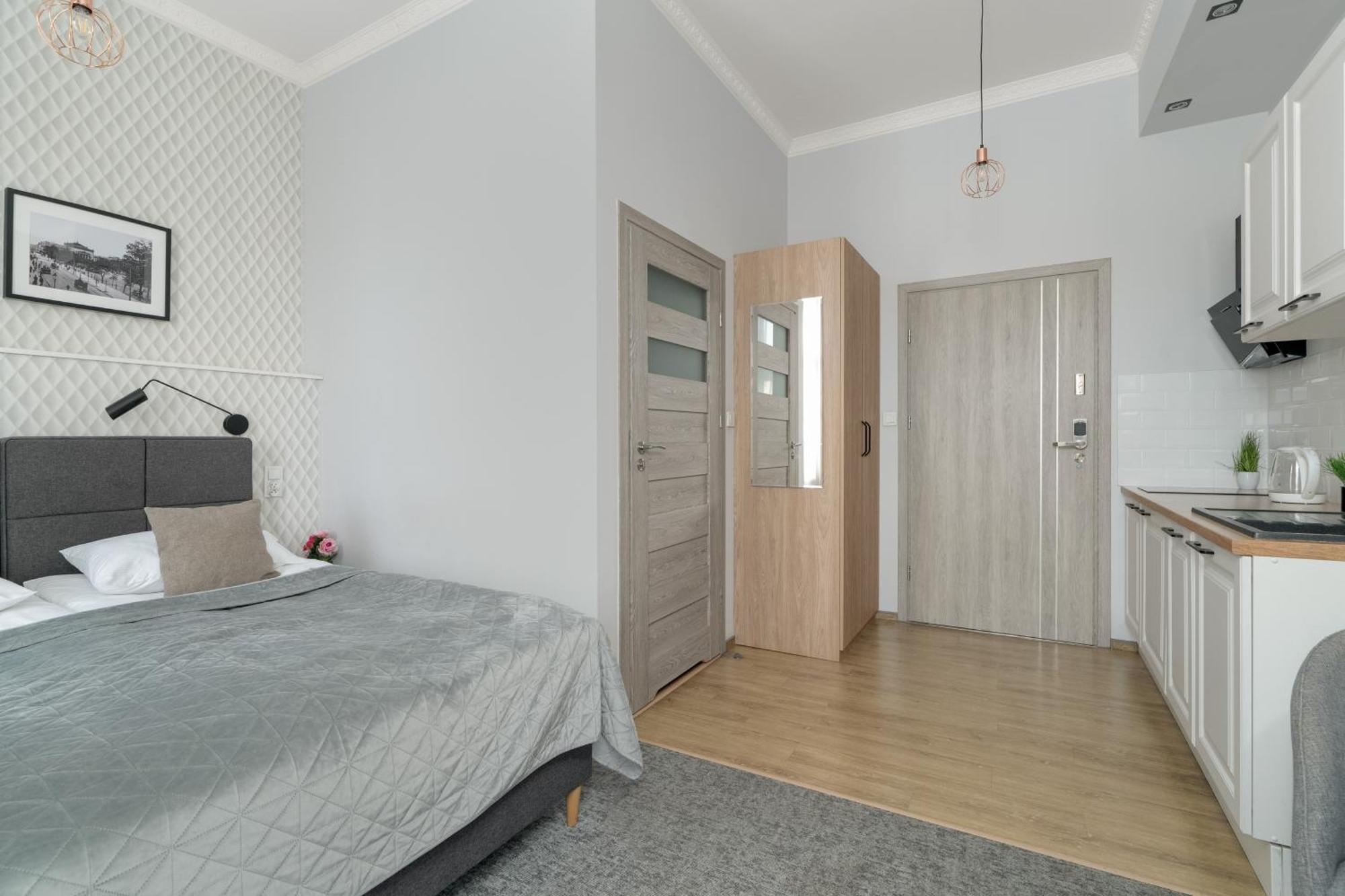 Przytulne Studia Very Berry W Poznaniu Blisko Parku By Noclegi Renters Exteriér fotografie