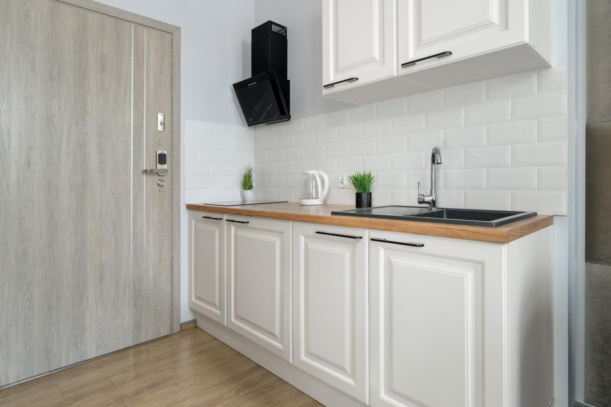 Przytulne Studia Very Berry W Poznaniu Blisko Parku By Noclegi Renters Exteriér fotografie